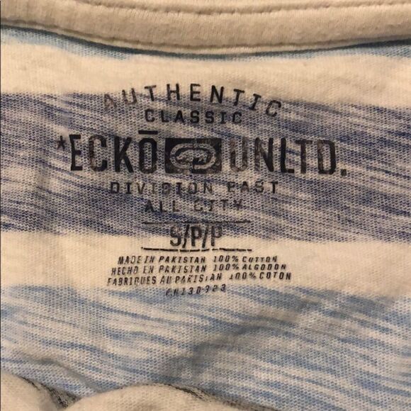 3/$15 Boys size small Ecko tee - Picture 5 of 5